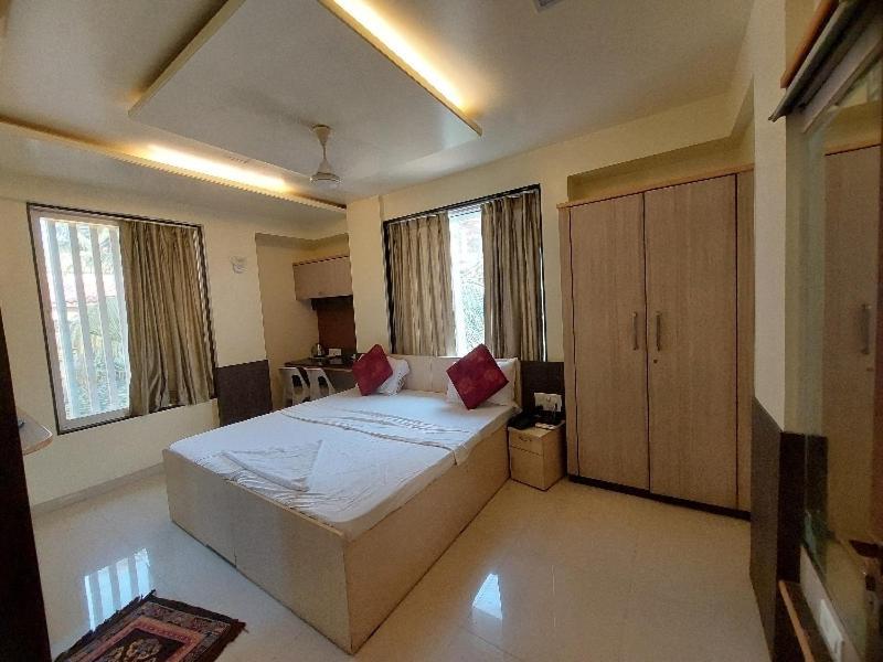 Super Hotel O Happy Homely Stay Near Pune Airport Khadki Extérieur photo